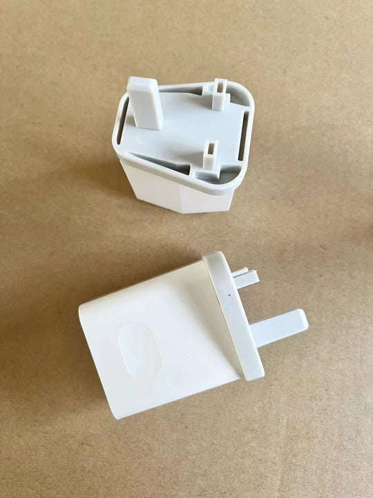 High Quality UK Standard Q3.0 Fast Charger UK Plug 1 USB Wall Charger UK 2USB Charger Adapter