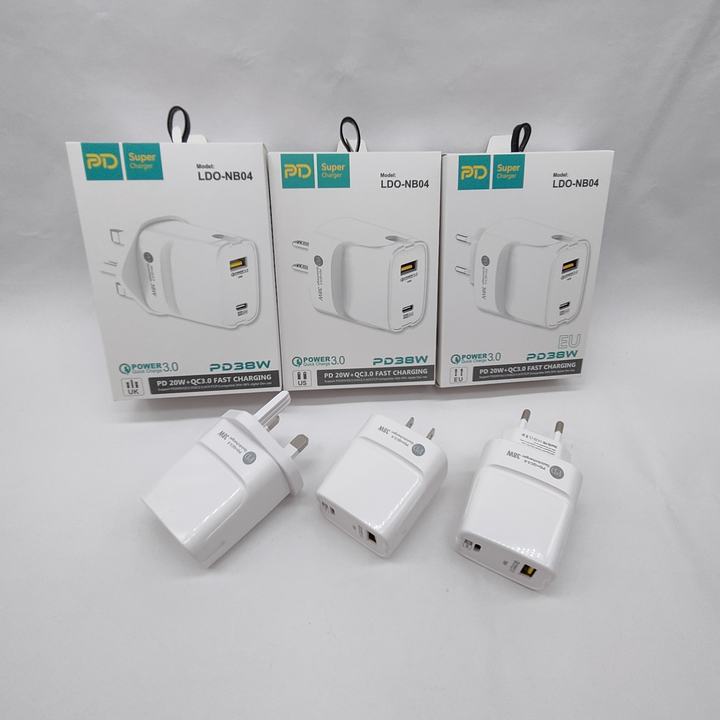 Wholesale 36w 65w Usb Mobile Phone Charger Wall Adapter Us Eu Uk Dual Port Usb-C and Usb Pd Charger Mobile Phone Travel Adapters