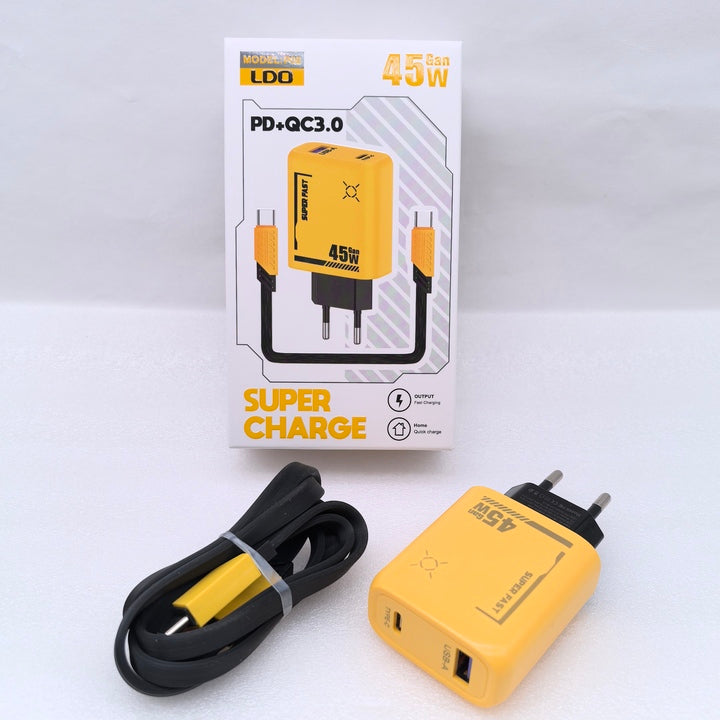 Travel-friendly PD20W USB C Wall Adapter with QC3.0 Fast Charging Technology Electric Mobile Phone Charger and USB Adapter