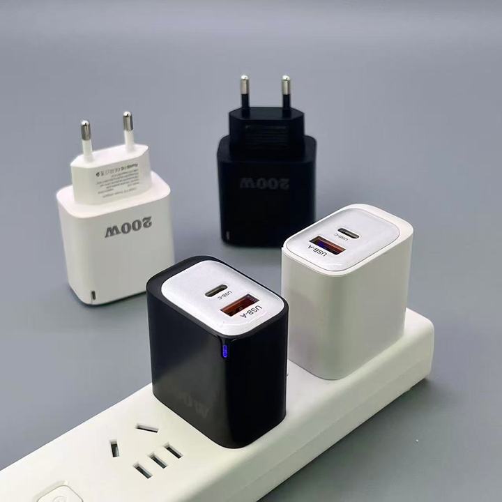 25W Chargeur Rapide USB C LED Lighht Charger PD 25W Power Adaptateur Cargador Tipo c for iPhone for Samsung Super Fast Charge